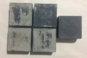 sabonetes de carvão ativado com soda ash